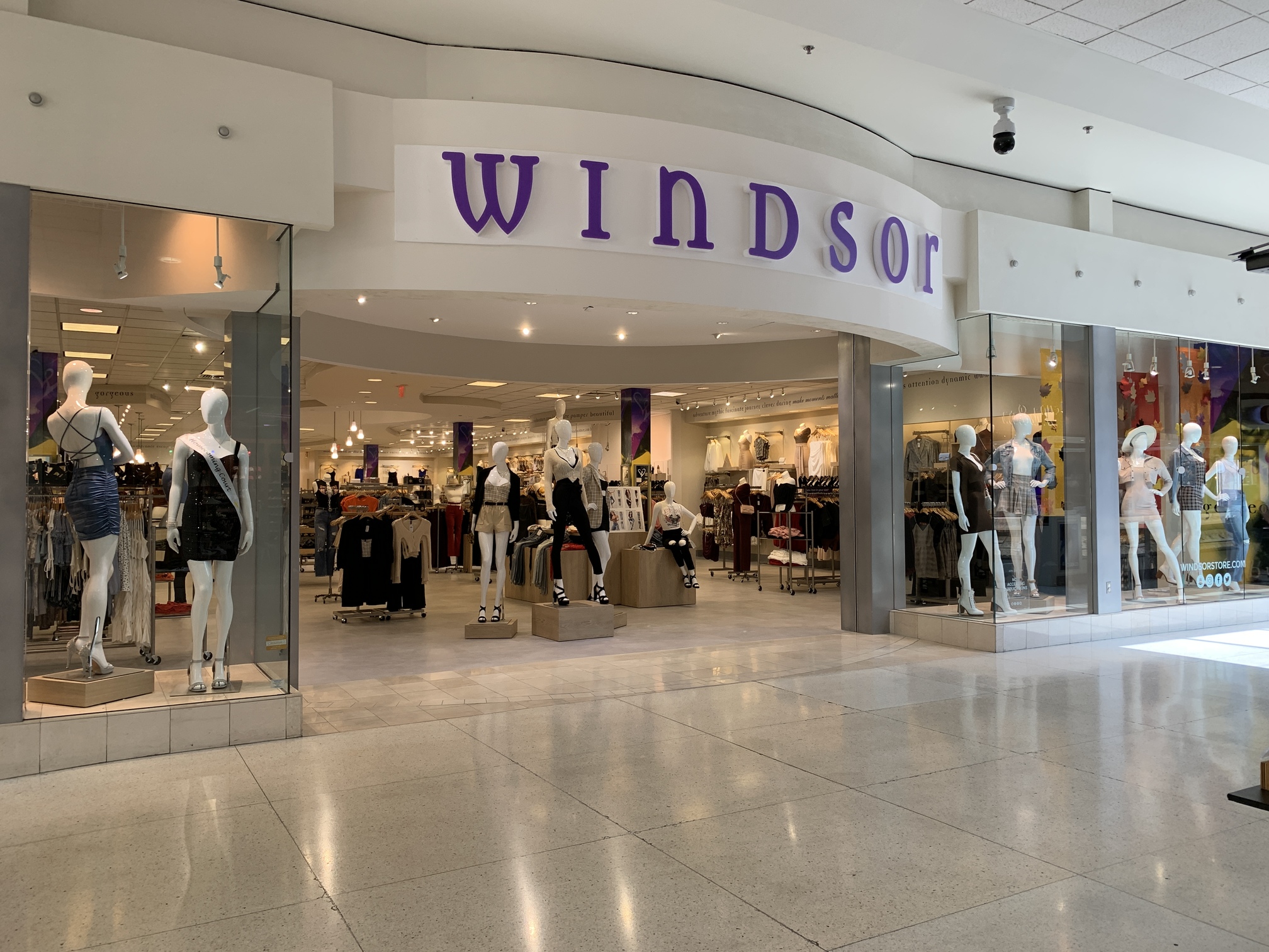 Windsor Store at Ross Park Mall