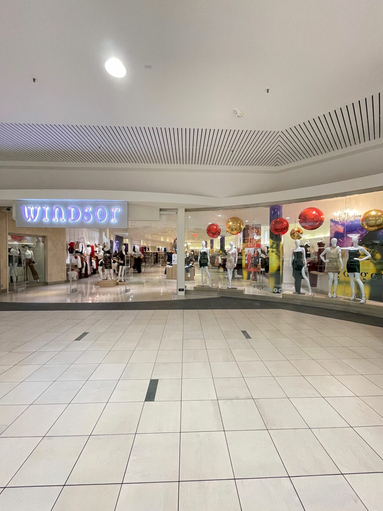 Windsor Store at Town Center at Boca Raton