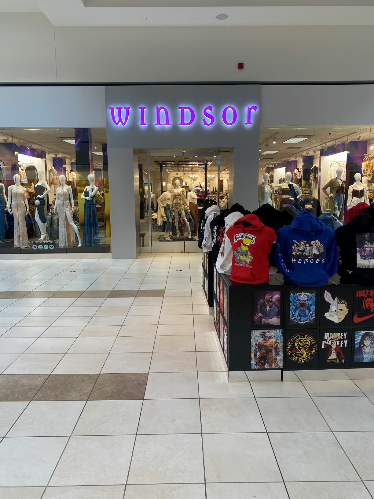 Windsor Store at North Riverside Park Mall