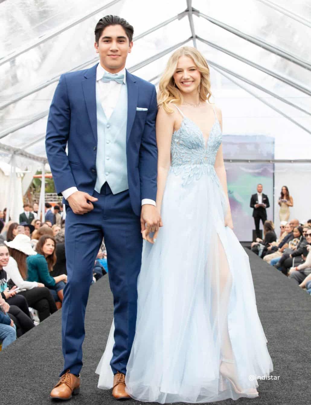 7 Stylish Matching Prom Outfits for Couples