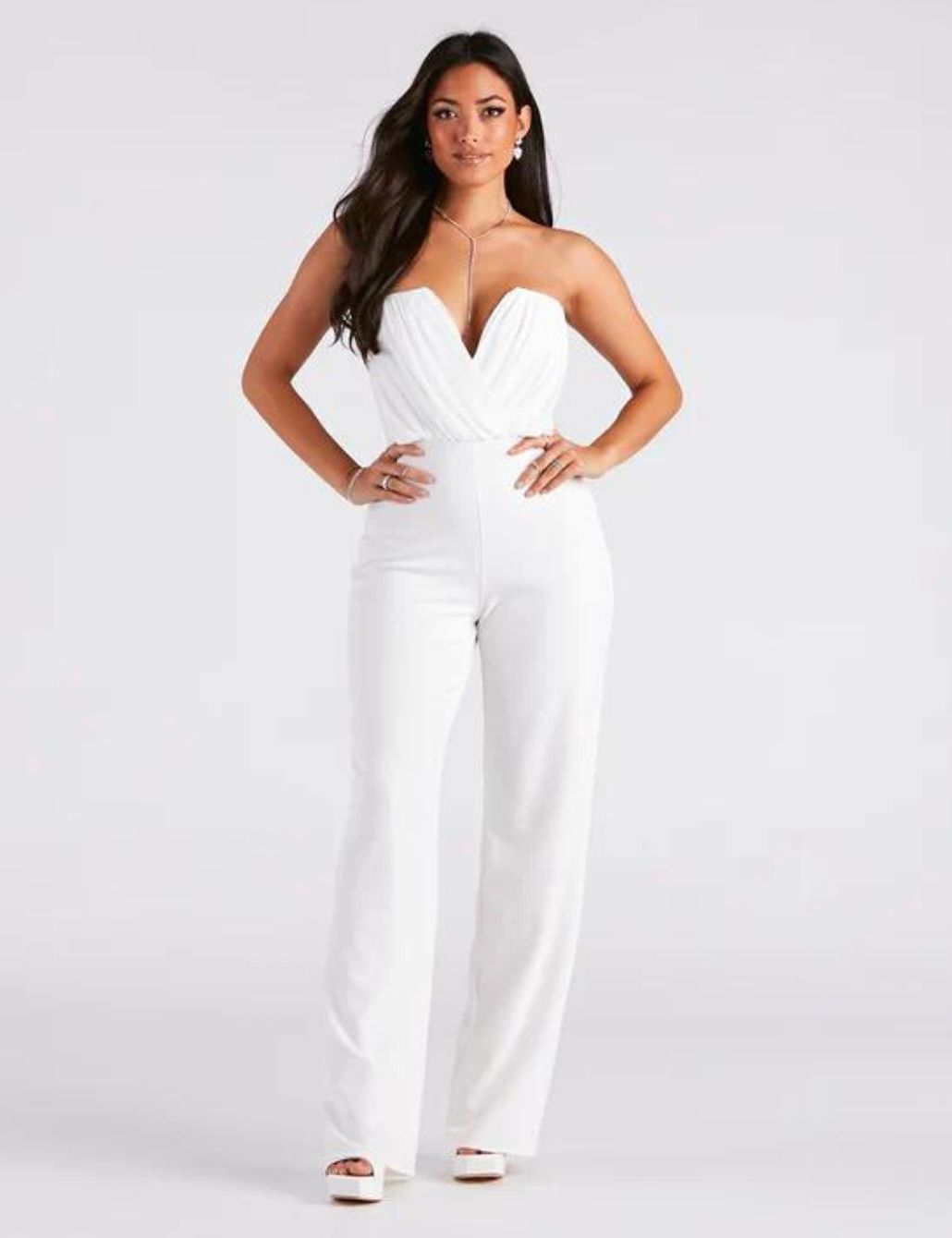 White Strapless V-Neck Jumpsuit For Birthday Party Outfit For Gemini