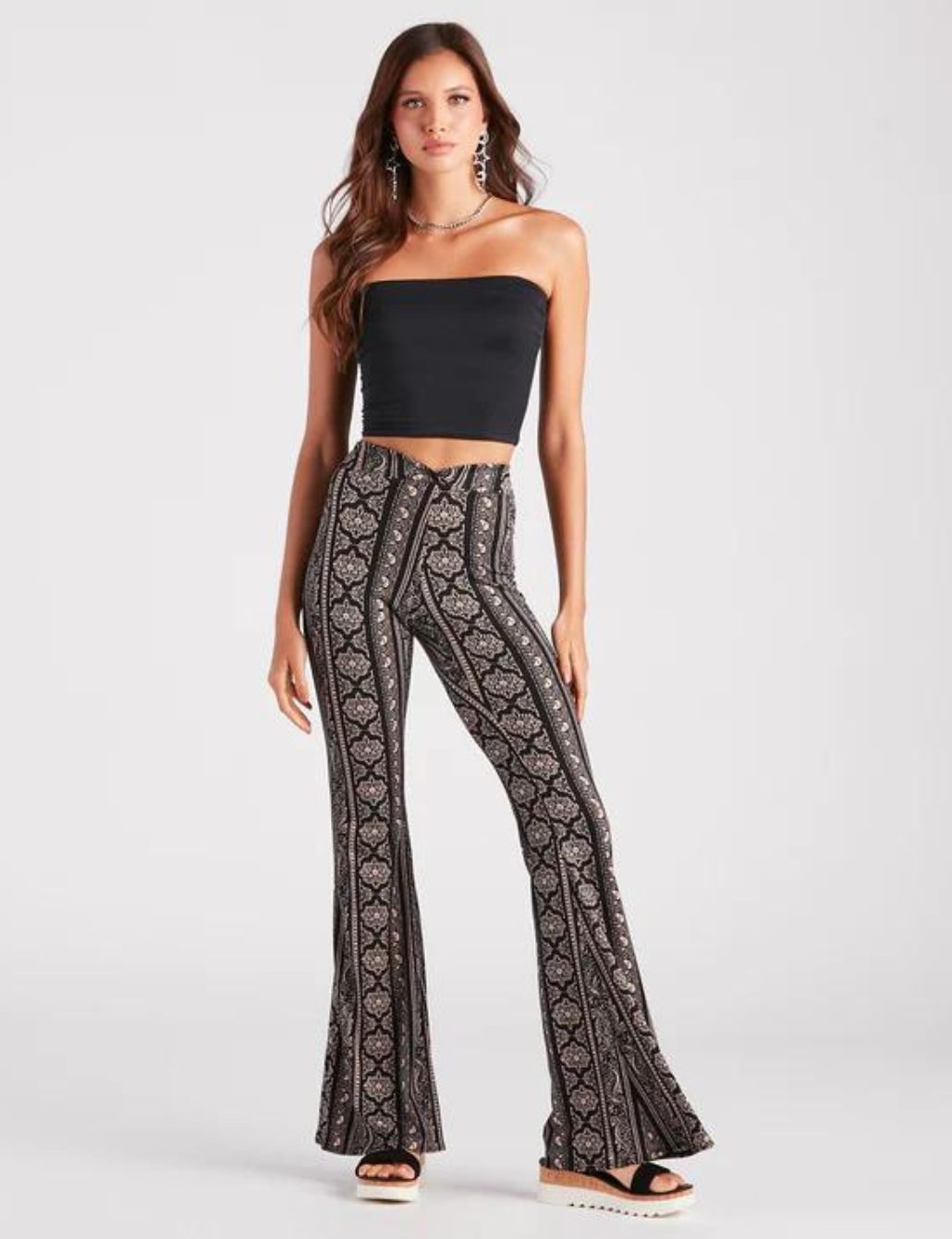 23 Best Velvet flare pants ideas  fashion outfits, velvet flares