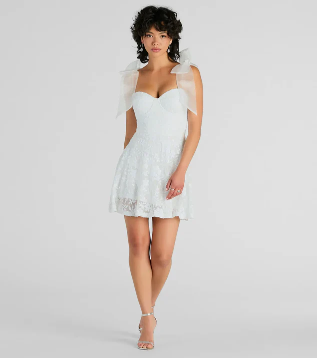 open lace back dress Cynthia Lace Up Mermaid Sequin Formal Dress main image 0