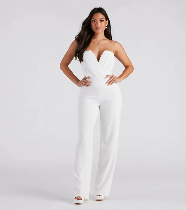 White V-neck Strapless Jumpsuit for a Graduation Outfit