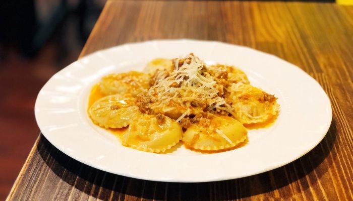 【老饕嚴選】小巨蛋商圈不可錯過的巷弄義大利美食 - 花滔廚房