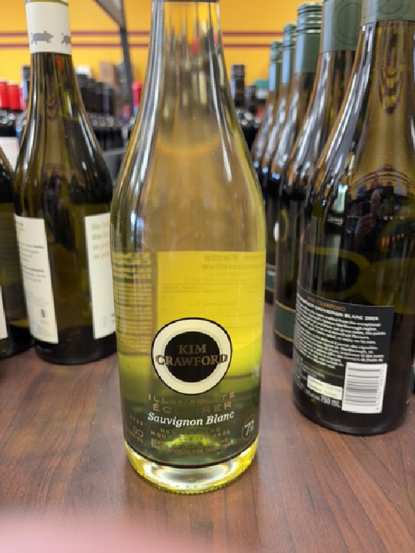 Illuminate by Kim Crawford Sauvignon Blanc - Image 1