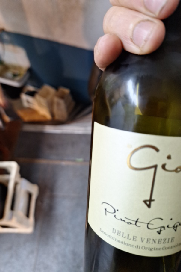 Gio Pinot Grigio - Image 1