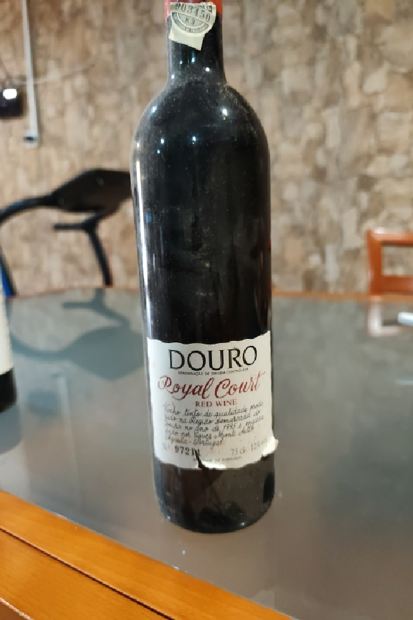 Royal Court Red Wine - Image 1