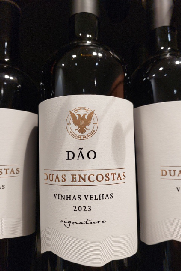 Duas Encostas Vinhas Velhas - Image 1
