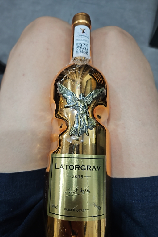 Angel Kiss - Image 1