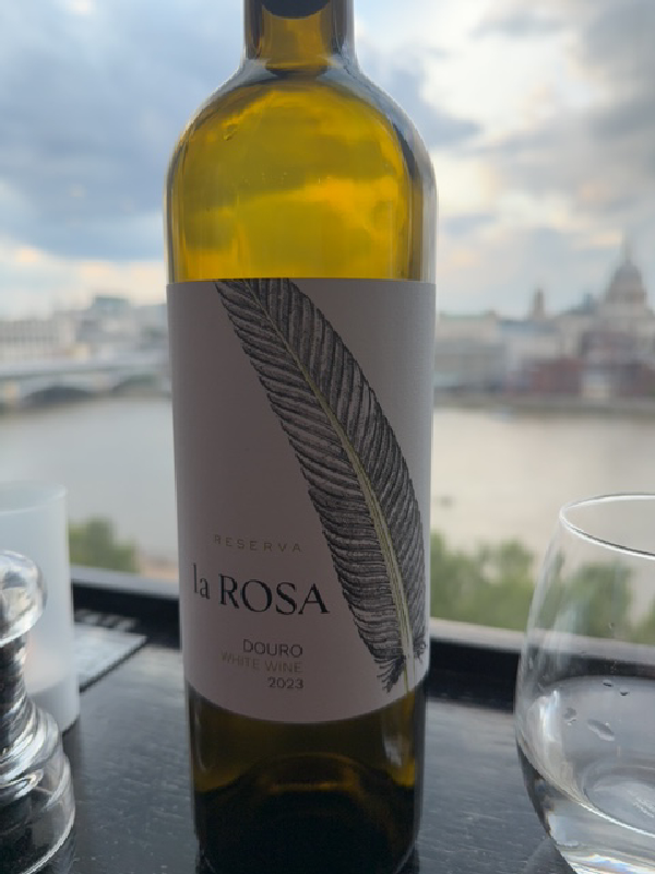 Reserva La Rosa Douro White Wine - Image 1