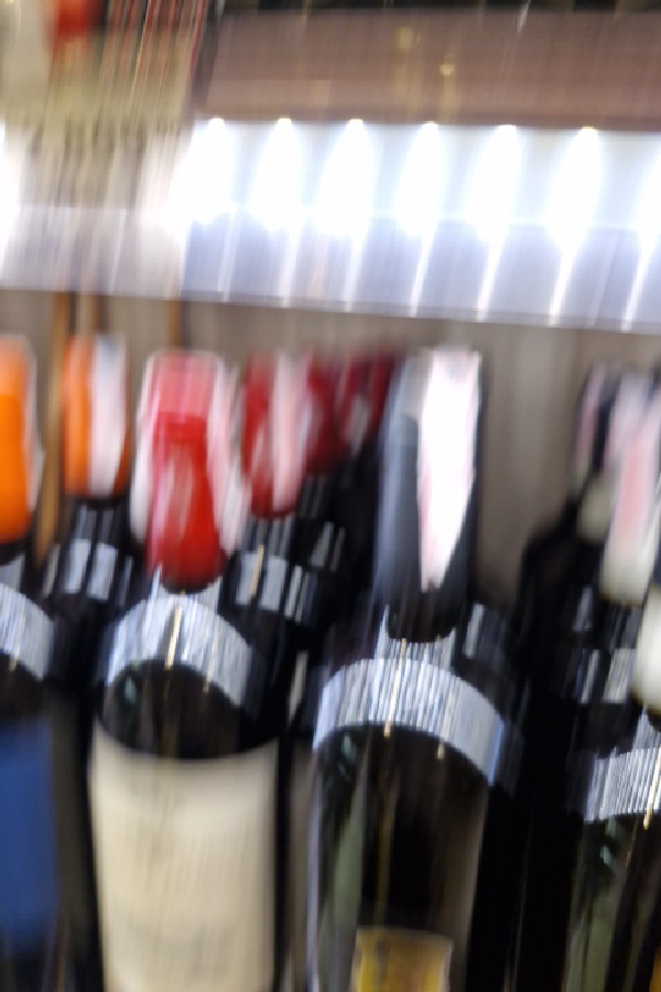 Unable to identify the wine - Image 1