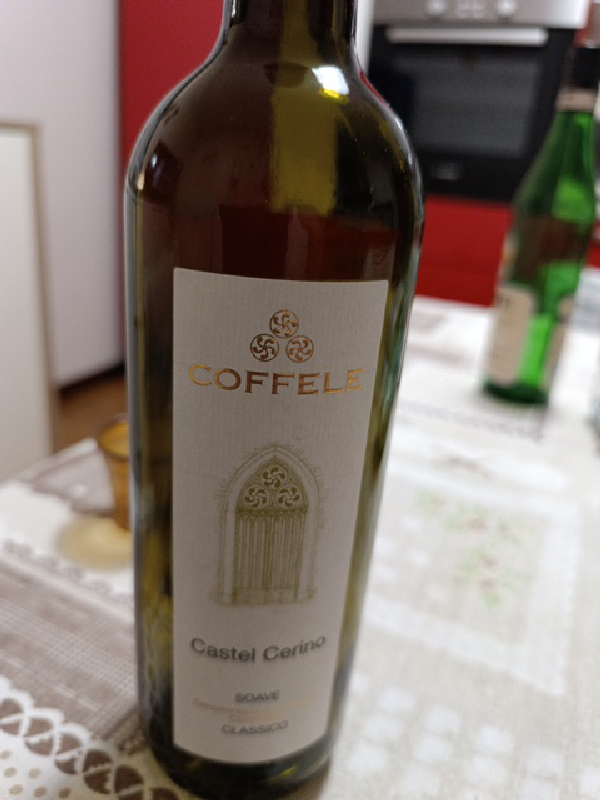 Castel Cerino Soave Classico - Image 1