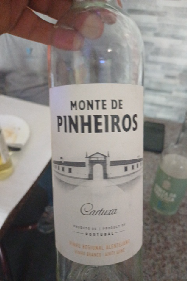 Cartuxa Monte de Pinheiros Branco - Image 1