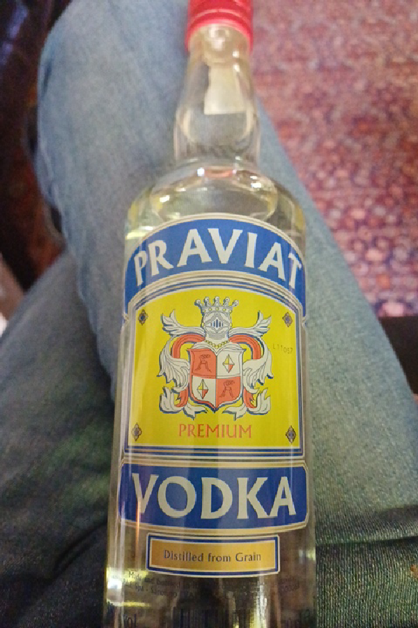 Praviat Premium Vodka - Image 1