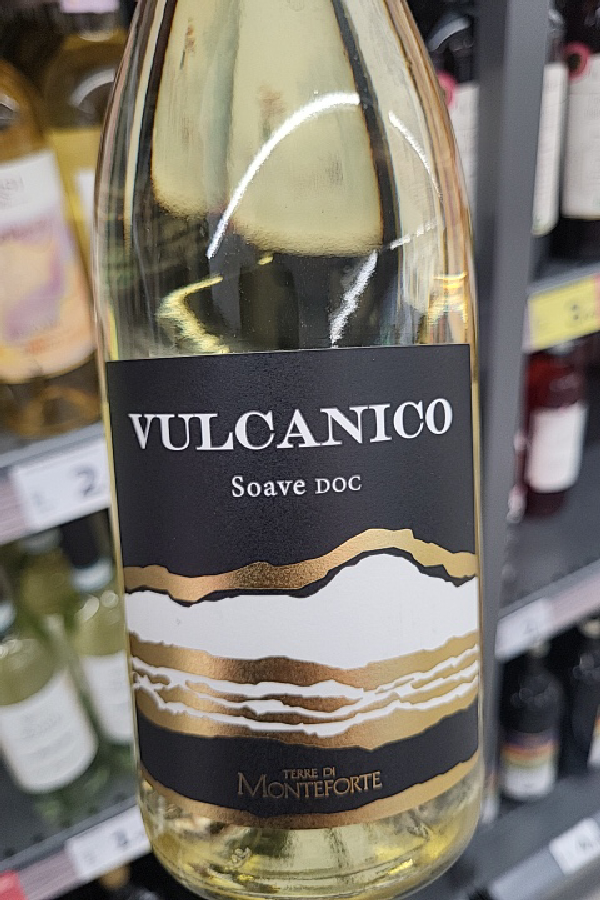 Vulcanico Soave DOC - Image 1