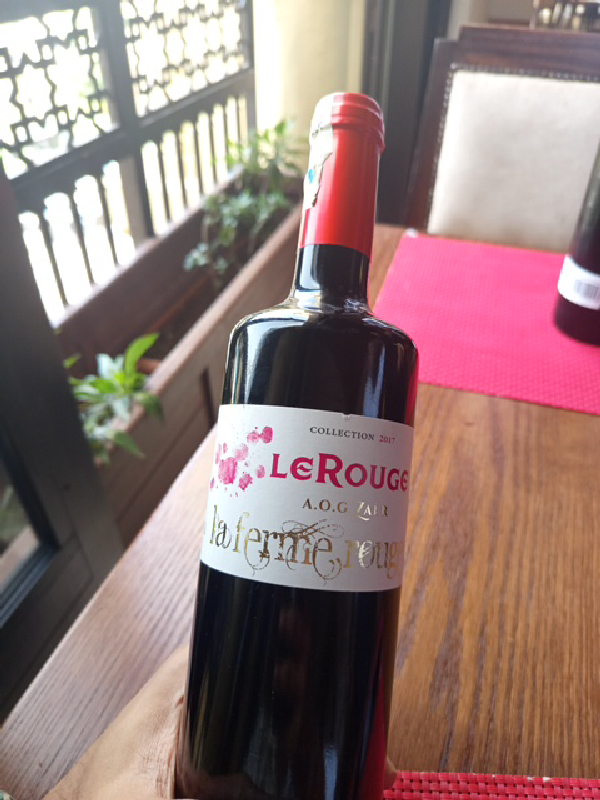 Le Rouge - Image 1