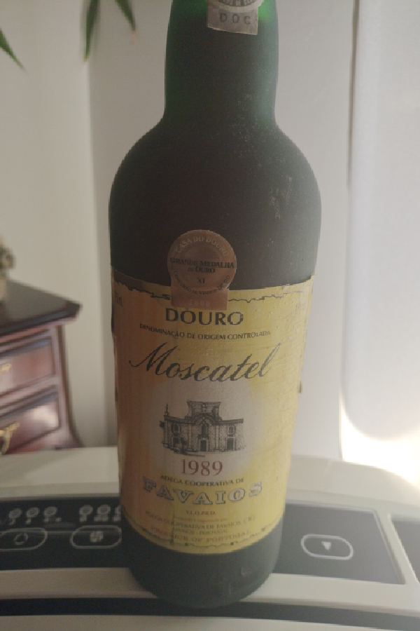 Moscatel - Image 1