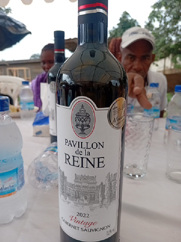 Pavillon de la Reine - Image 1
