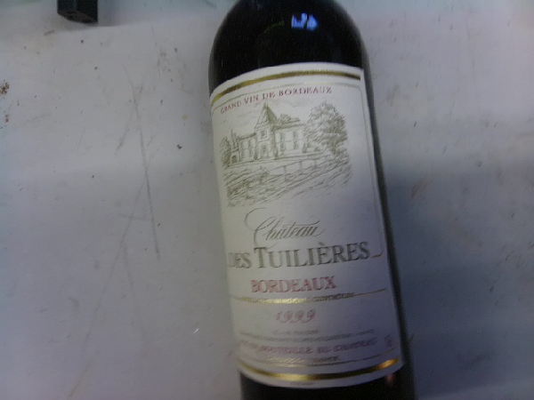 Château des Tuilières Bordeaux - Image 1