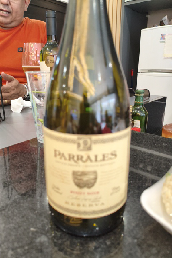 Reserva Pinot Noir - Image 1