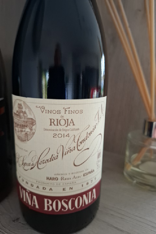 Viña Bosconia Reserva - Image 1