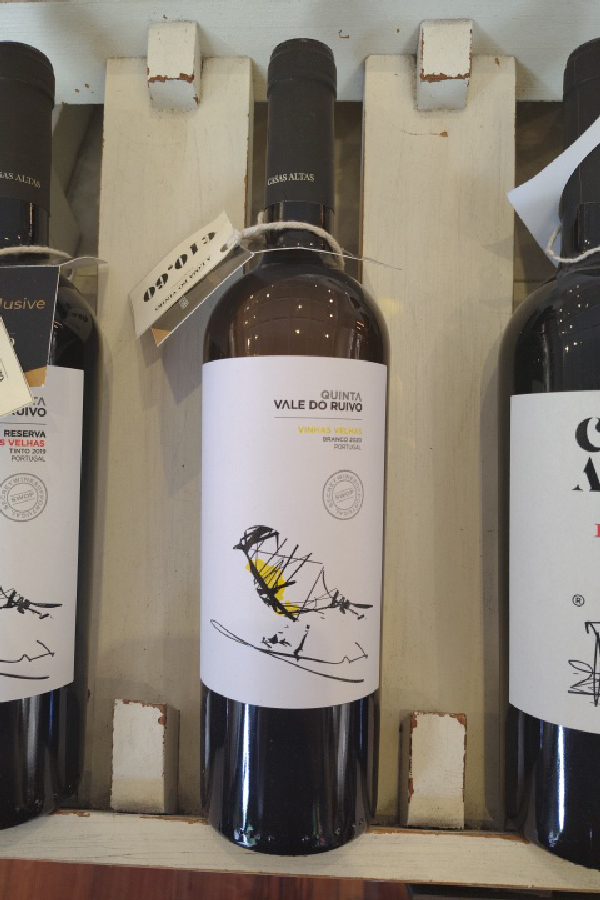 Quinta Vale do Ruivo Vinhas Velhas Branco - Image 1