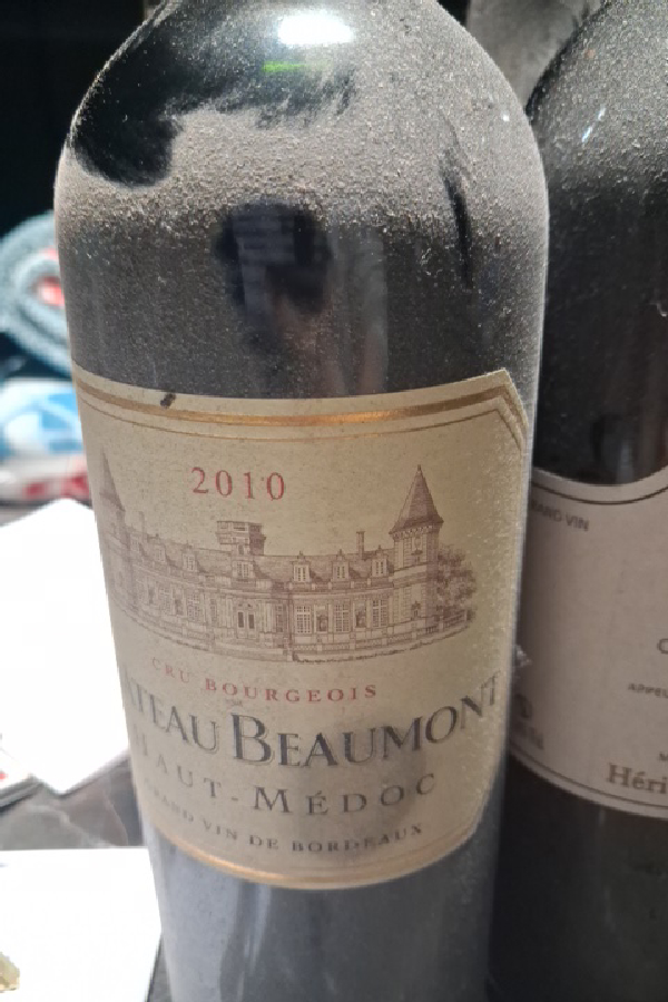 Château Beaumont Haut-Médoc - Image 1