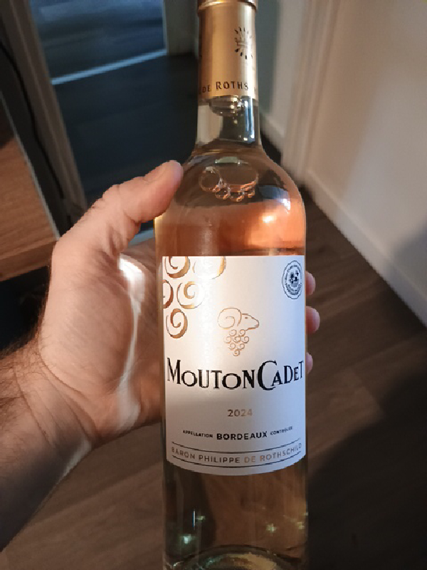Mouton Cadet Rosé - Image 1