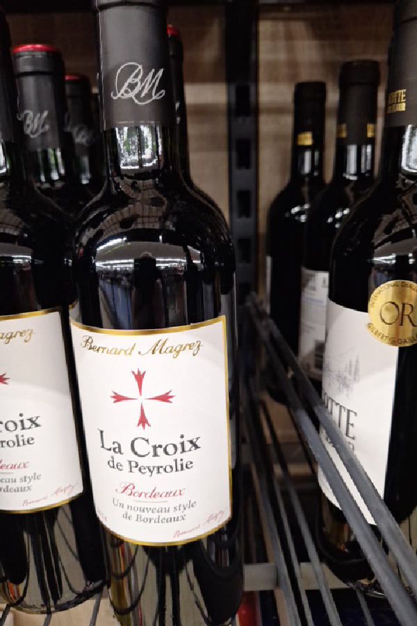 La Croix de Peyrolie - Image 1