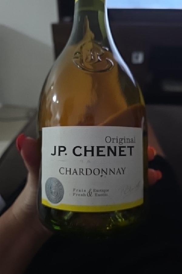 Original JP. Chenet Chardonnay - Image 1