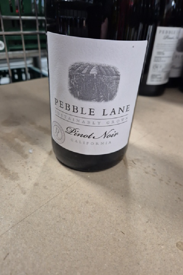 Pinot Noir - Image 1