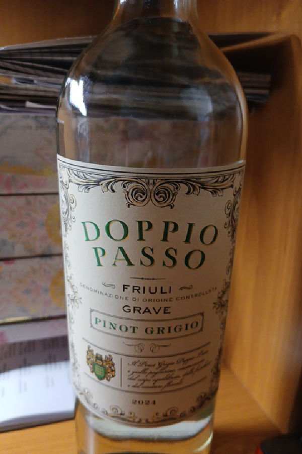 Doppio Passo Pinot Grigio - Image 1