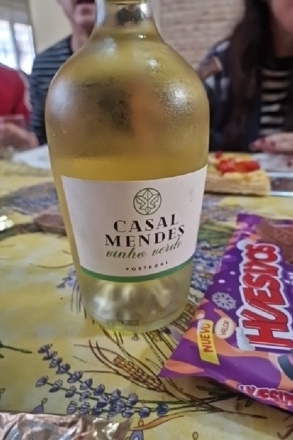 Casal Mendes Vinho Verde - Image 1