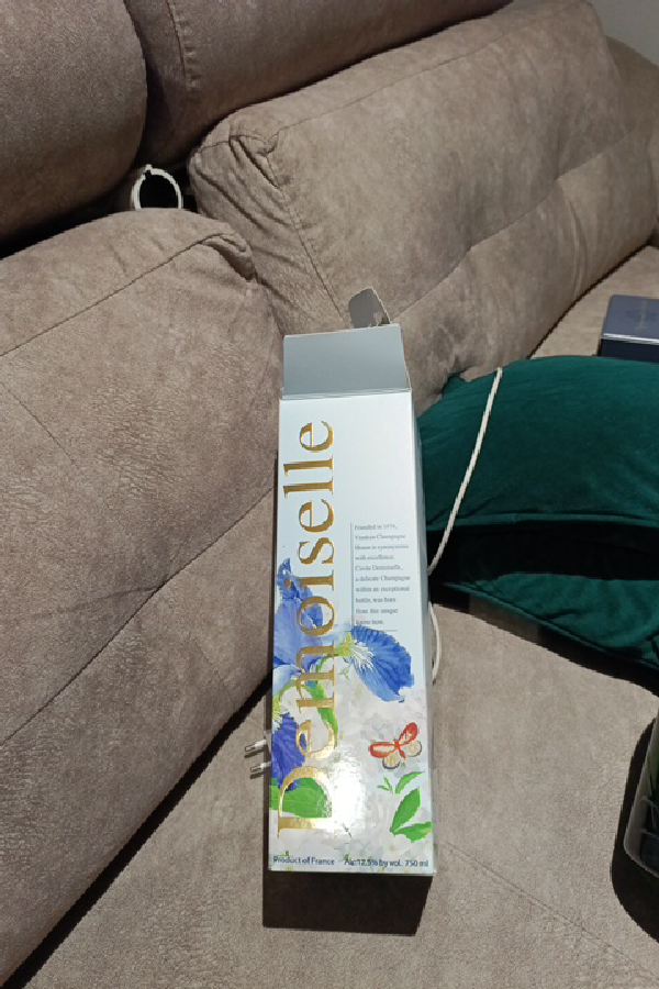 Demoiselle Vranken Champagne - Image 1