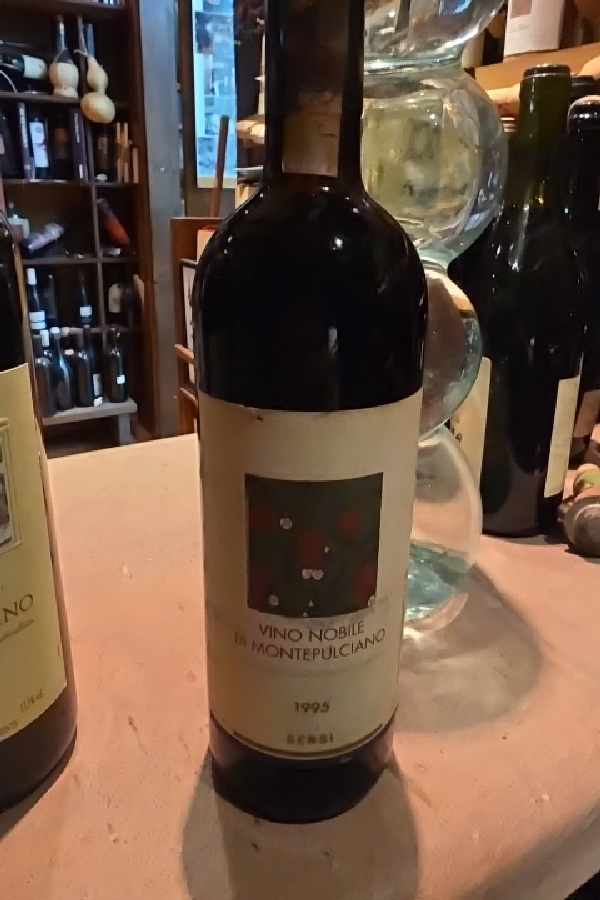 Vino Nobile di Montepulciano - Image 1