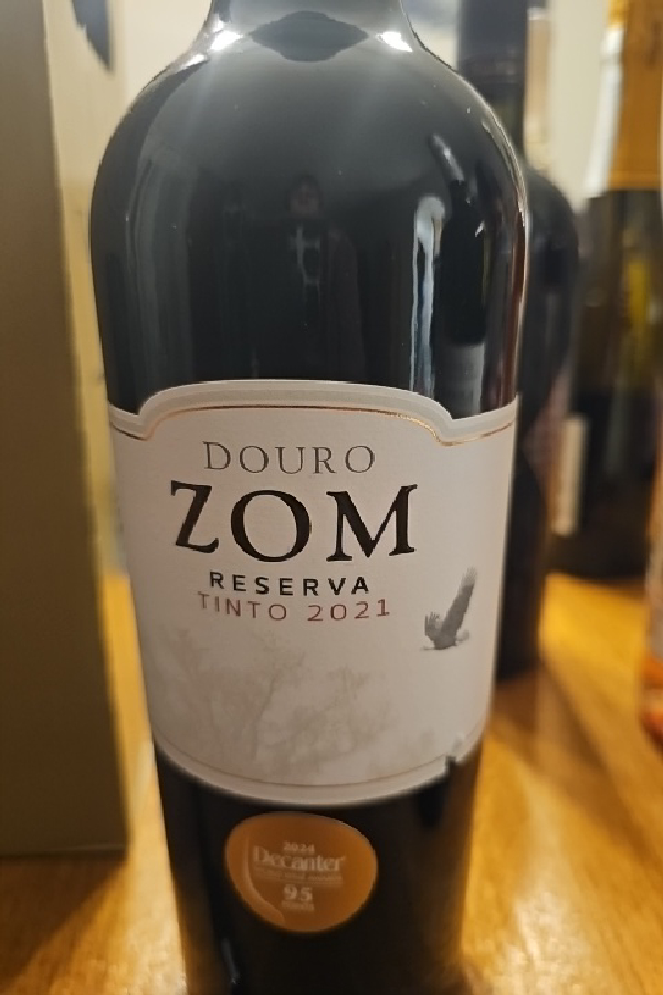 ZOM Reserva Tinto - Image 1