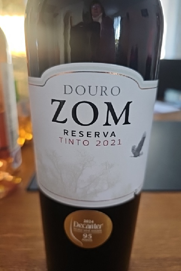 ZOM Reserva Tinto - Image 1
