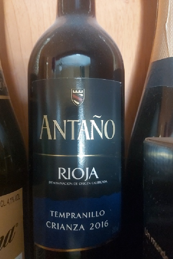 Antaño Rioja Crianza - Image 1