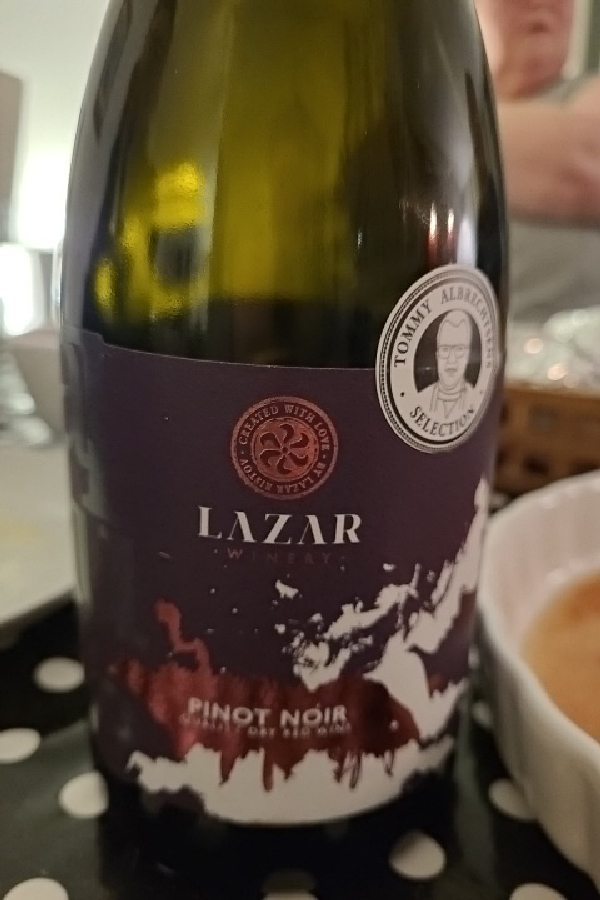 Pinot Noir - Image 1