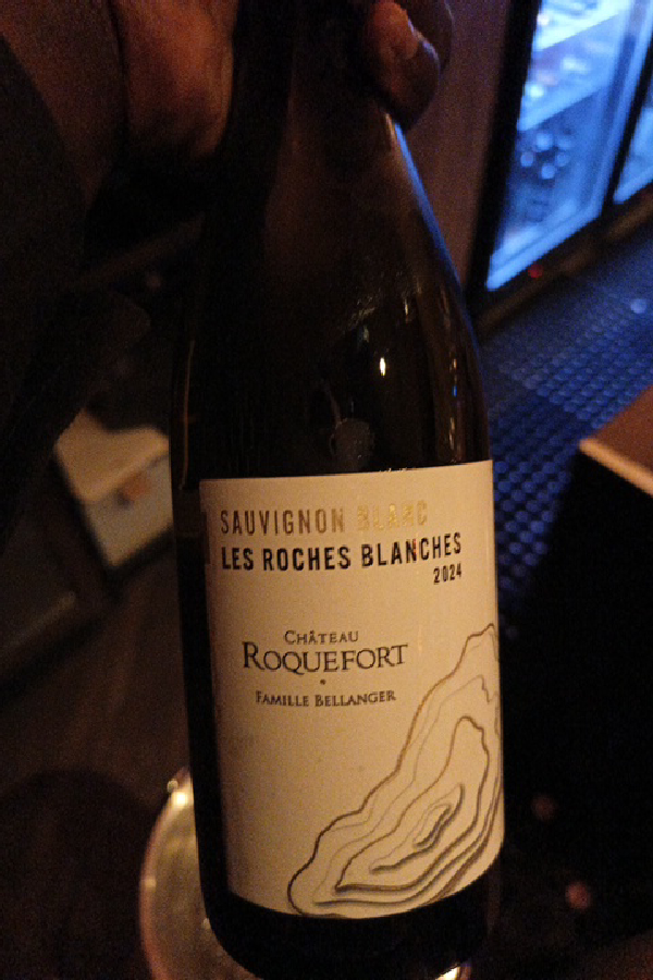 Les Roches Blanches Sauvignon Blanc - Image 1