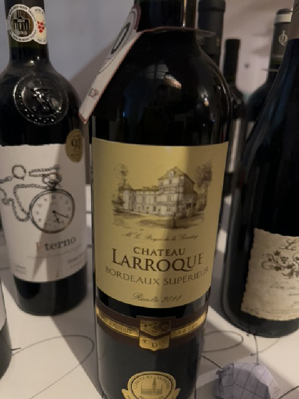 Chateau Larroque Bordeaux Supérieur - Image 1