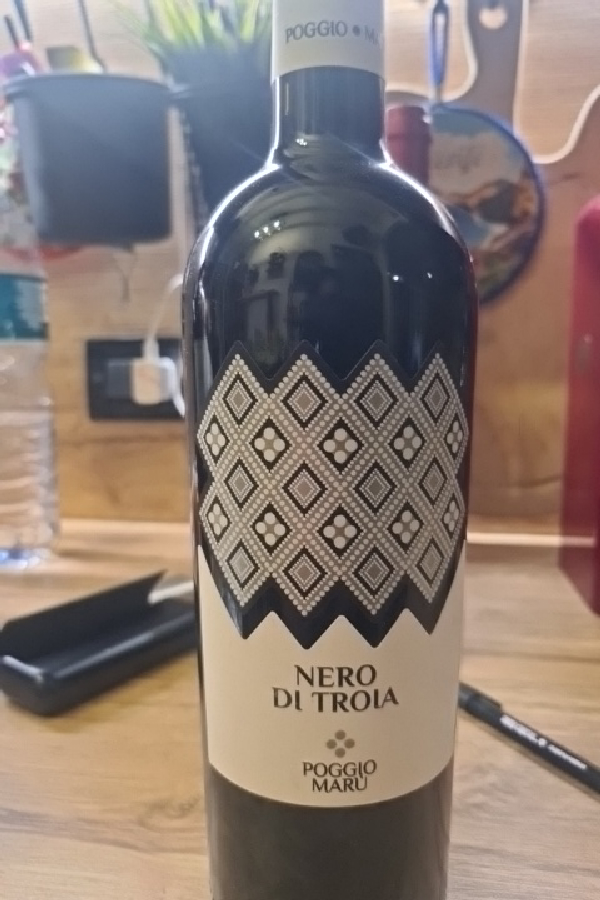 Nero di Troia - Image 1
