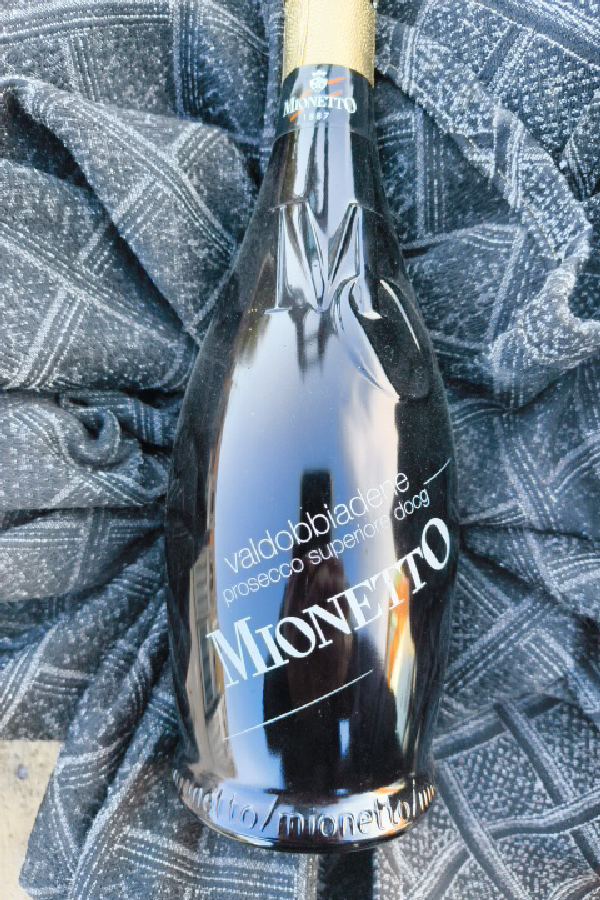 Valdobbiadene Prosecco Superiore DOCG - Image 1