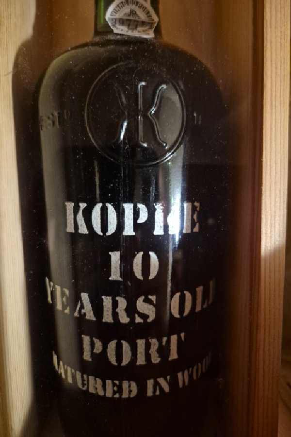 10 Years Old Port - Image 1