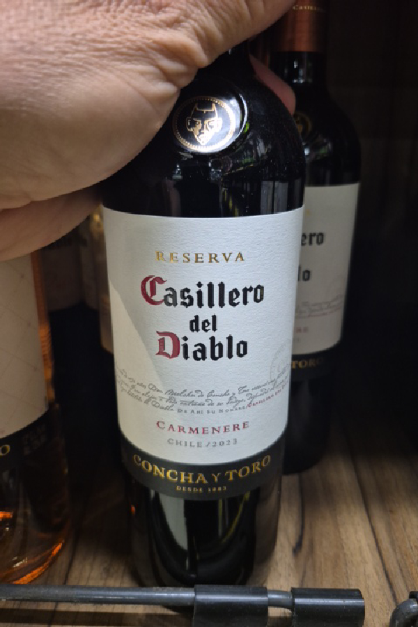 Casillero del Diablo Reserva Carmenere - Image 1