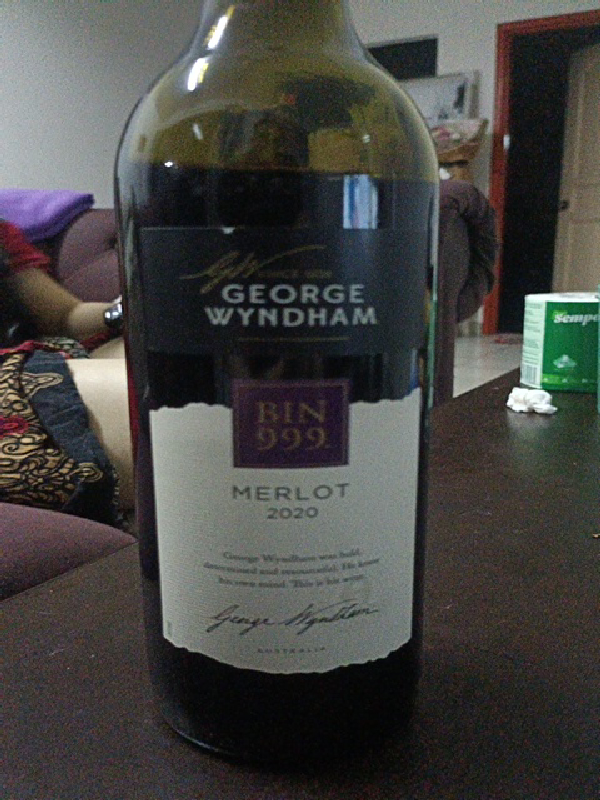 Bin 999 Merlot - Image 1