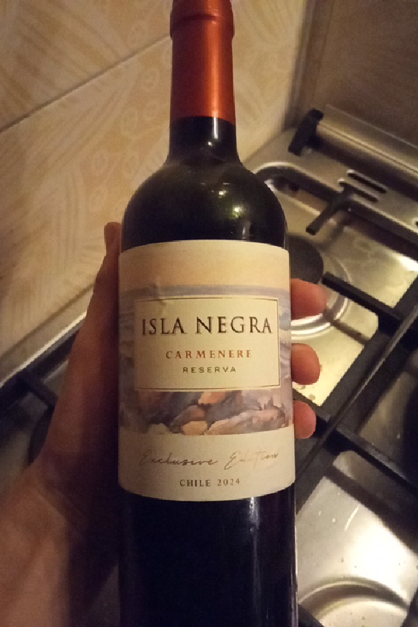 Isla Negra Carmenere Reserva Exclusive Edition - Image 1