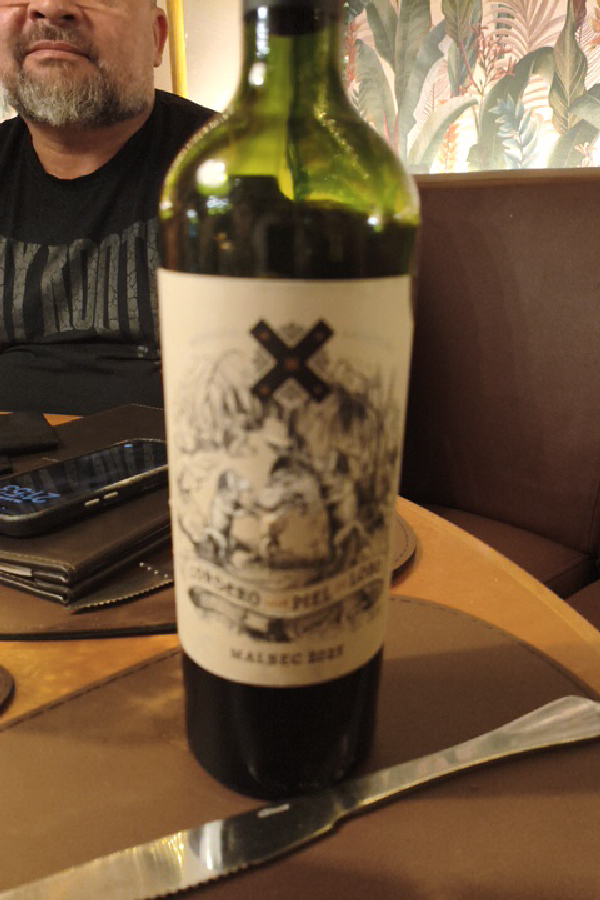 Consaro Piel de Lobo Malbec - Image 1