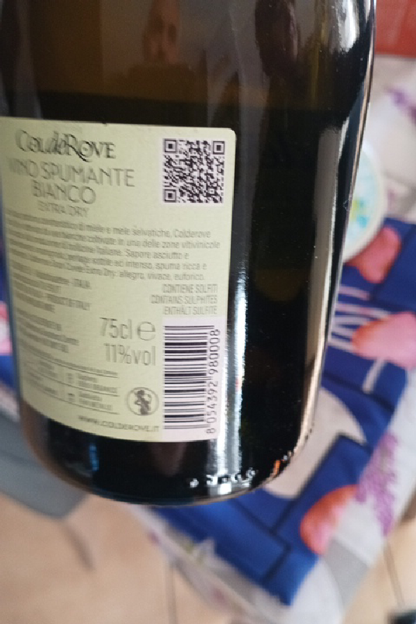 Vino Spumante Bianco Extra Dry - Image 1